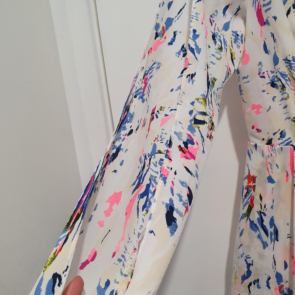 NuClad size small white/neon long sleeve playsuit - Picture 4 of 7
